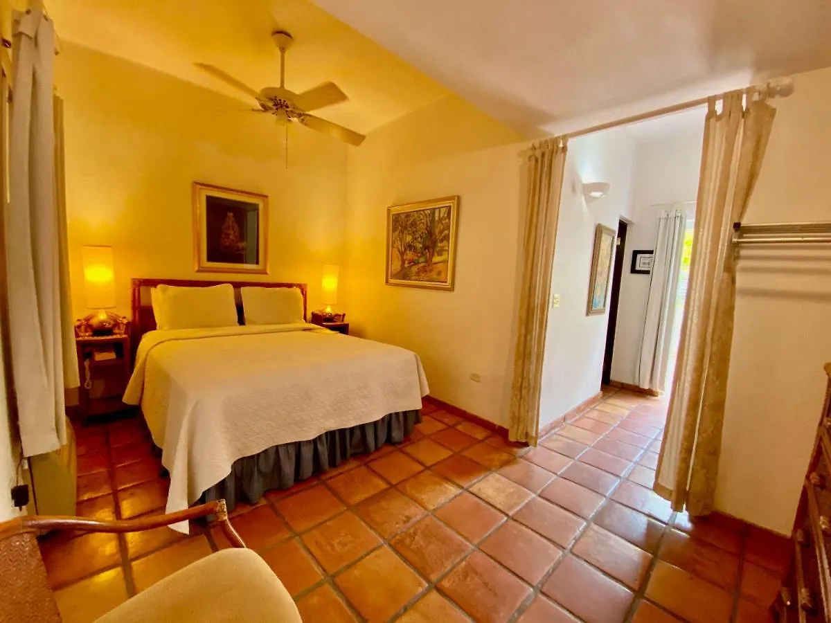At Wind Chimes Boutique Hotel San Juan 3*,  Puerto Rico