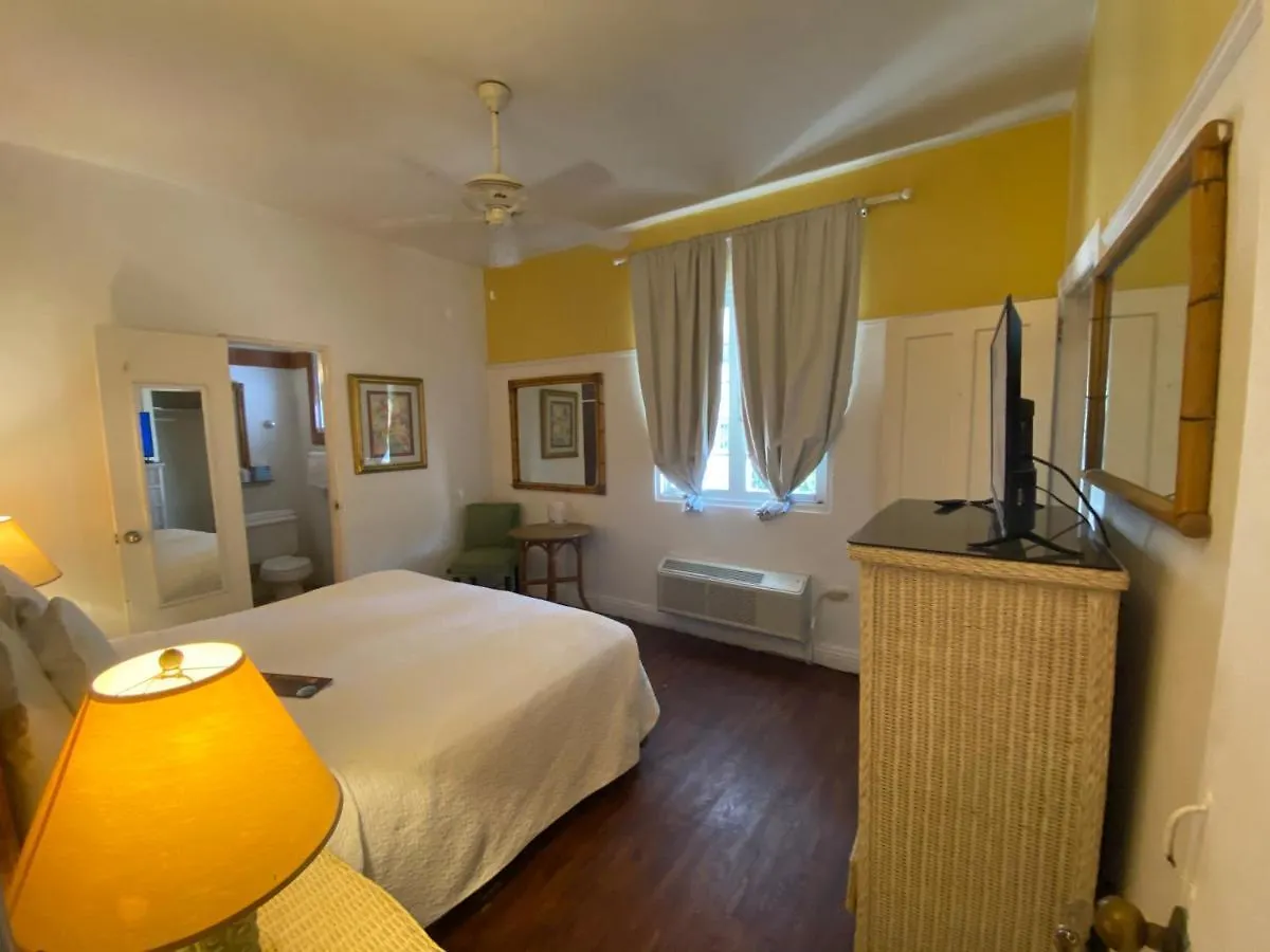 At Wind Chimes Boutique Hotel San Juan