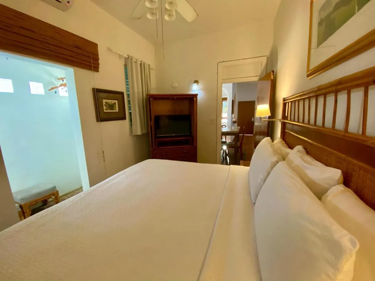 At Wind Chimes Boutique Hotel San Juan