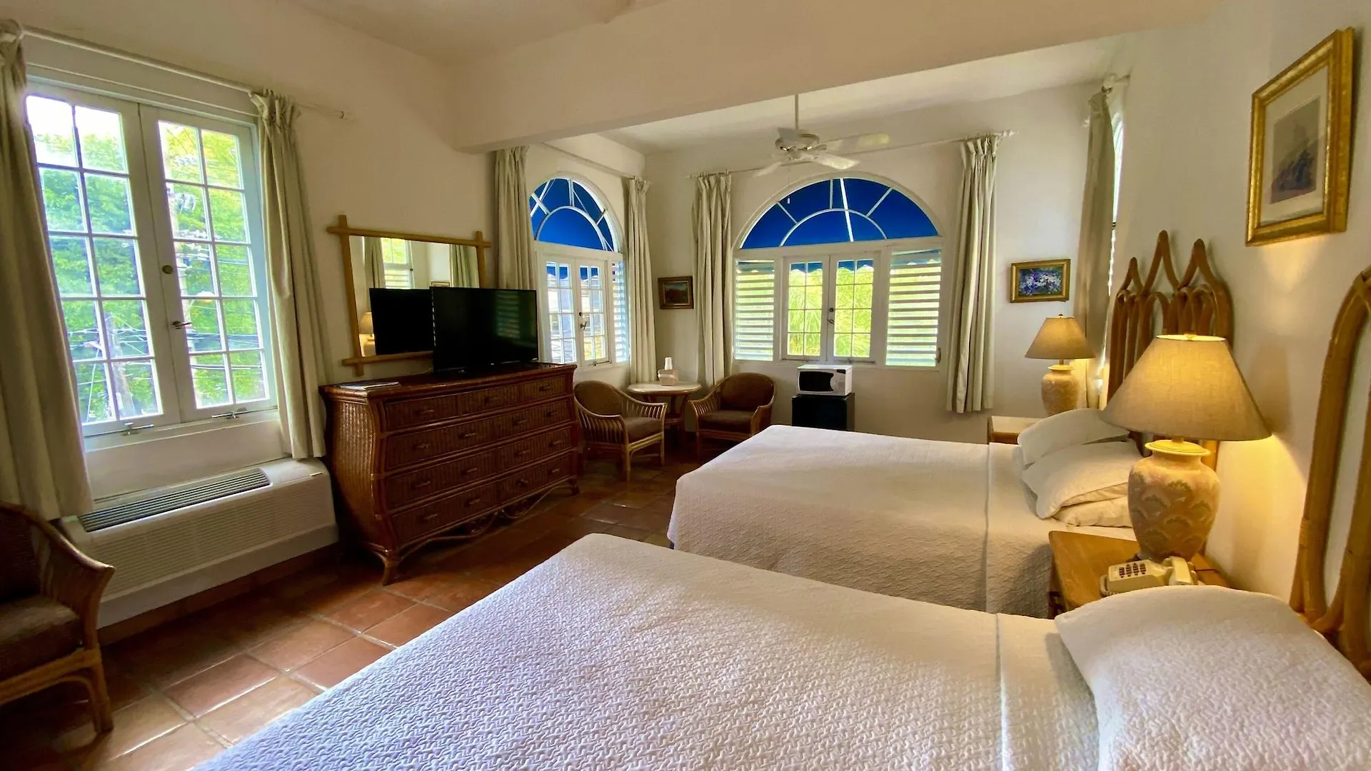 ***  At Wind Chimes Boutique Hotel San Juan Puerto Rico