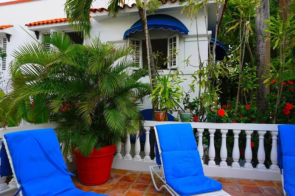 At Wind Chimes Boutique Hotel San Juan 3*,